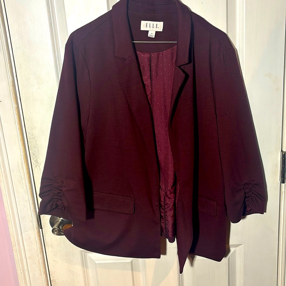 Women’s blazer size XL